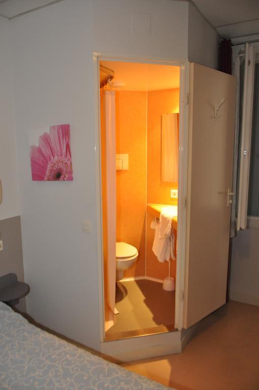 Hotel Lux Grenoble Bilik gambar